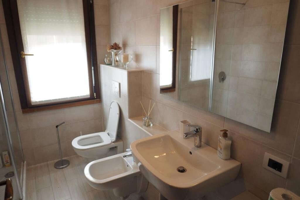 Ferienwohnung La Casa Degli Ospiti Morbegno Exterior foto